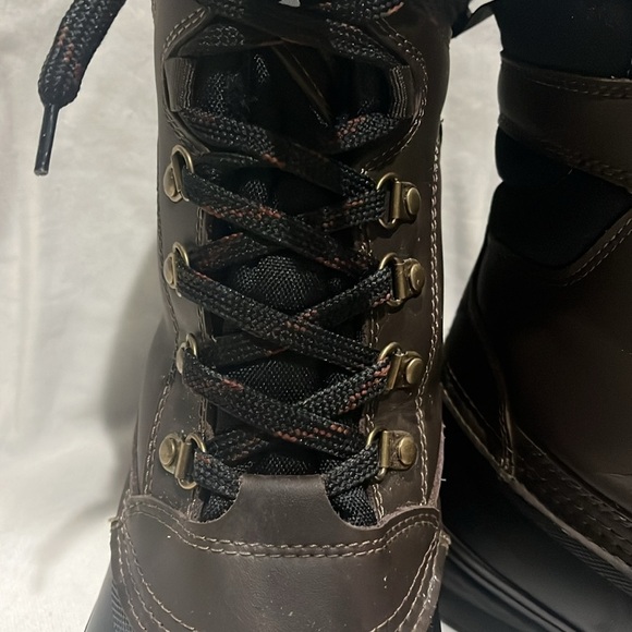 Khombu Men Insulated Duck Boots Kenny Size US 9 M Brown Leather - Picture 9 of 9